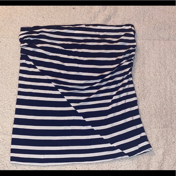 Crop top and it’s also a skirt - Picture 1 of 1